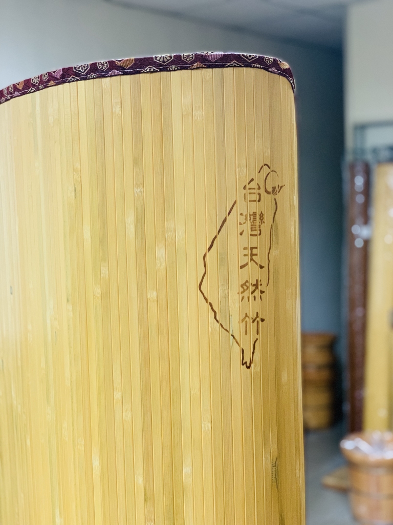 木師傅---台灣天然竹涼蓆單人加大3.5尺木師傅 竹條為直向排列